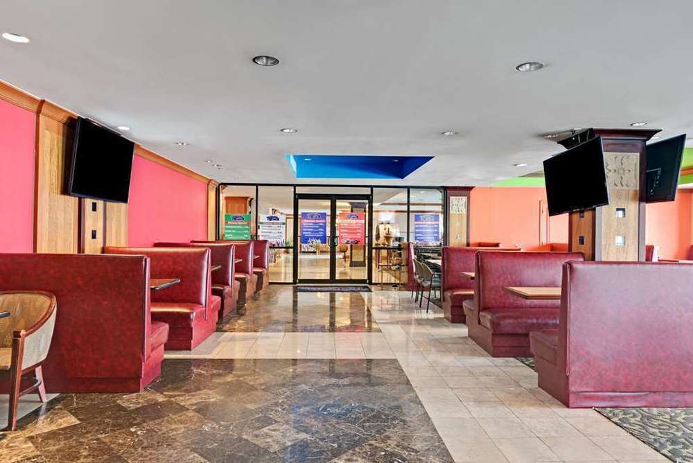 Clarion Hotel Park Central Даллас Ресторан фото