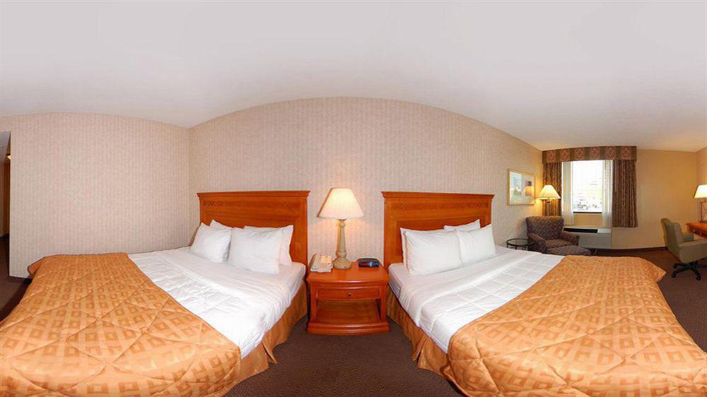 Clarion Hotel Park Central Даллас Экстерьер фото